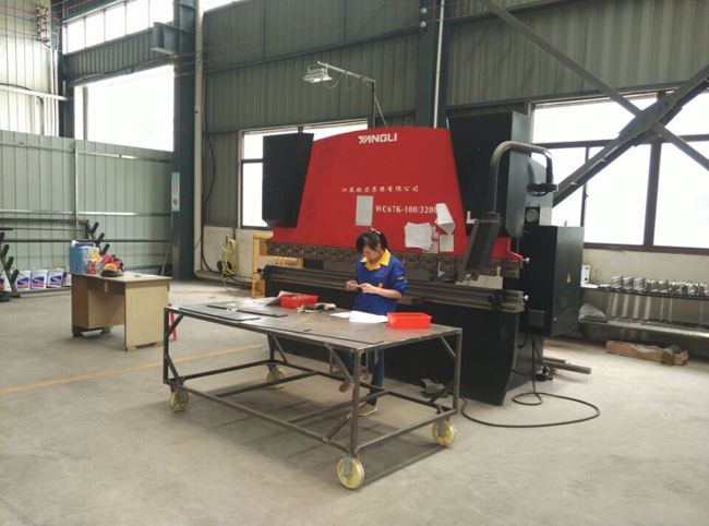 金睿鈑金生產車間